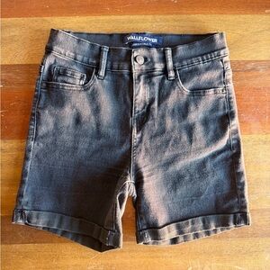 Wallflower Irresistible Fit Cuffed Shorts